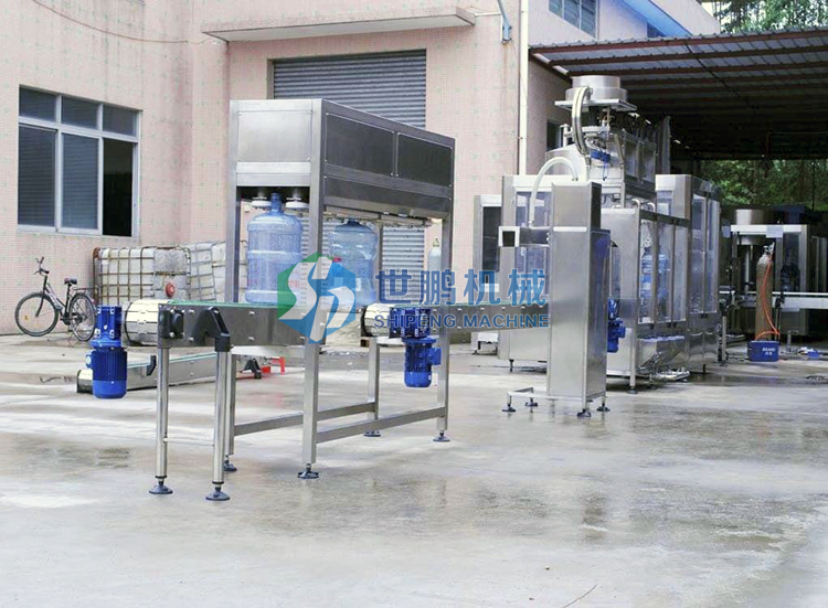 大桶水套袋機